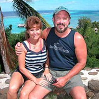 lynn-and-scott-in-tahiti Scott and Lynn Taylor
