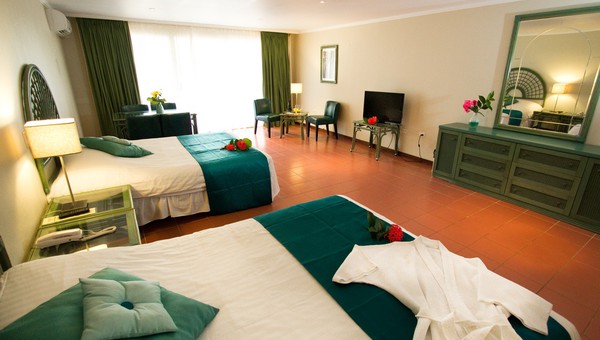 Bonaire Plaza Resort